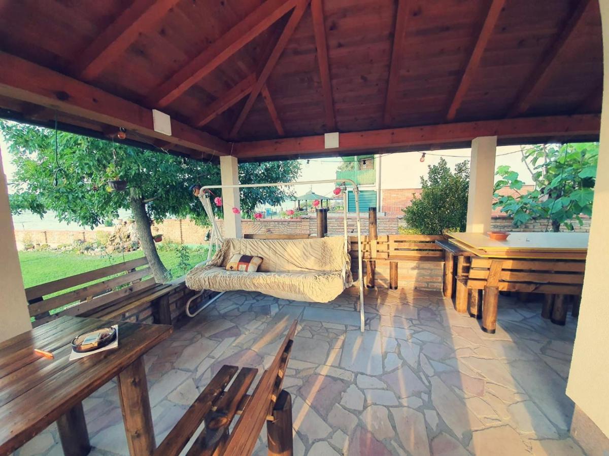 Vila Maza Smederevo Buitenkant foto